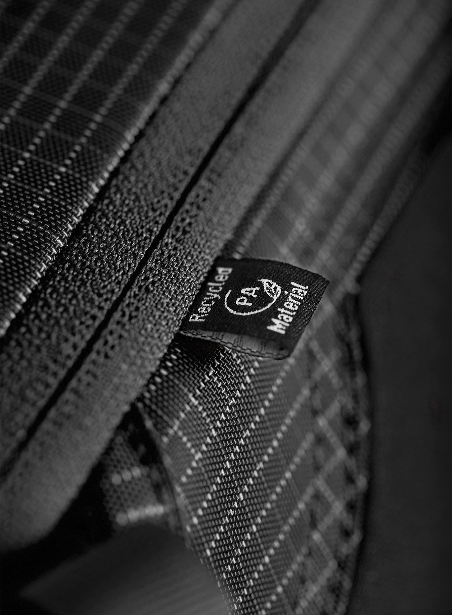 Lezecký batoh Ortovox Trad Zero 24 - black raven