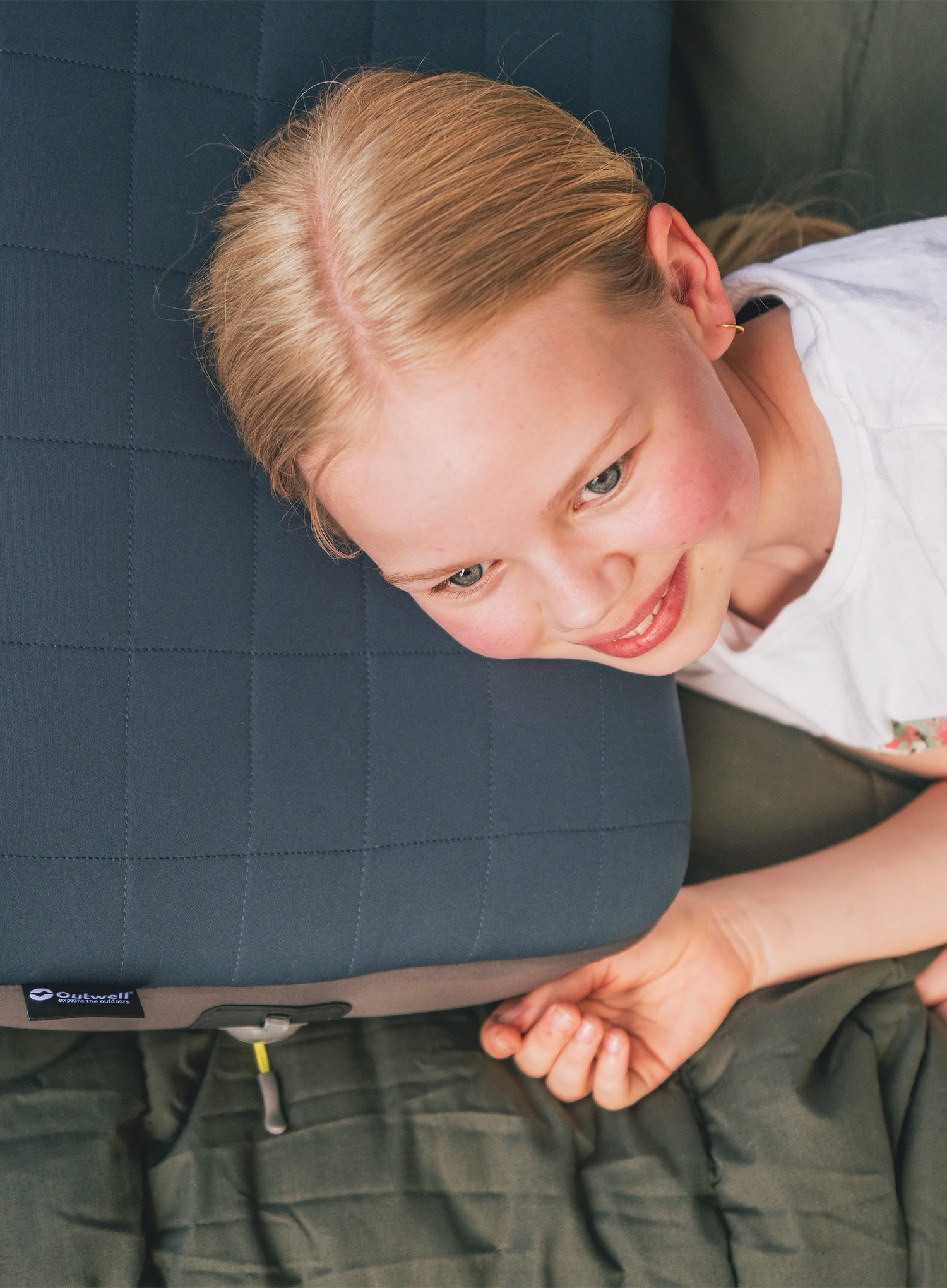 Nafukovací polštář Outwell Memory Air Pillow Deluxe