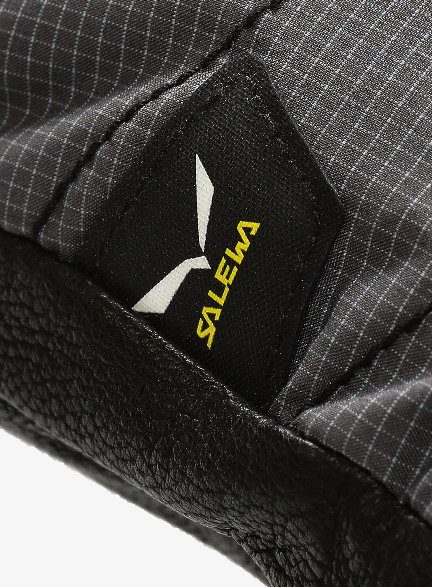 Rukavice Salewa Ortles TWR Gloves - black out