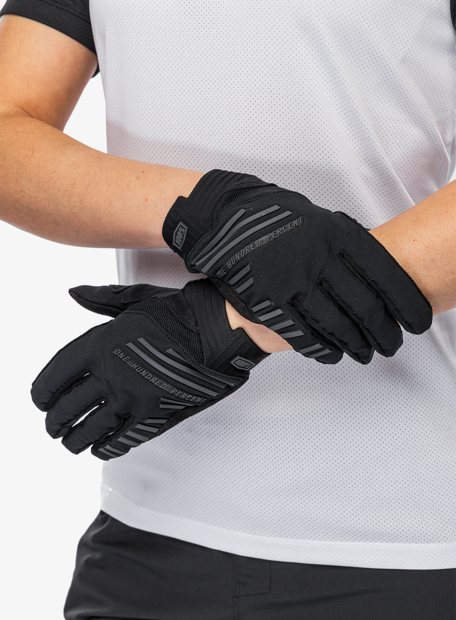 Rukavice na kolo 100% R-Core Gloves - black