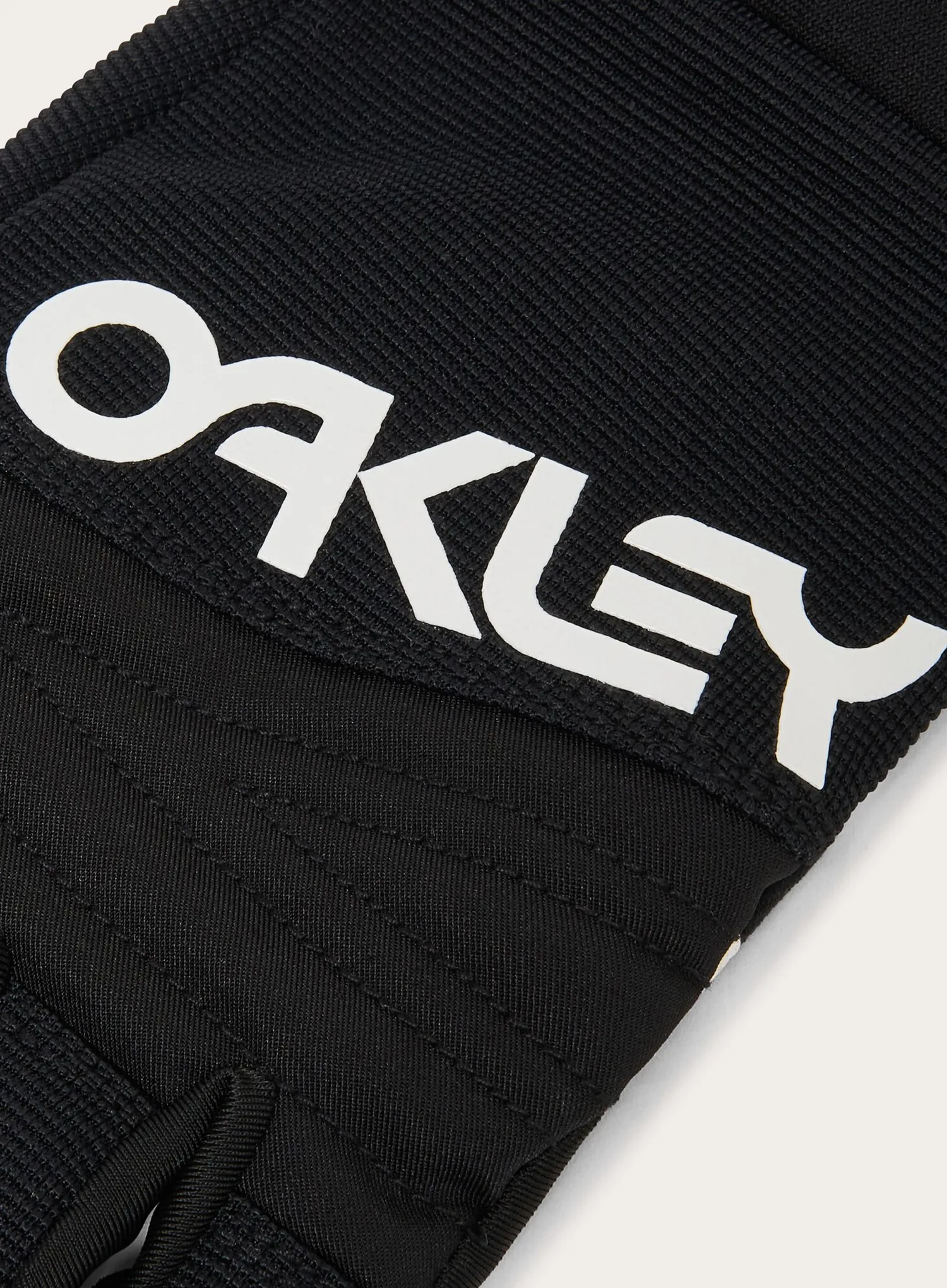 Rukavice na kolo Oakley Factory Pilot Core Glove - black/white logo