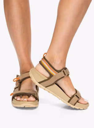 Dámské sandály The North Face Explore Camp Sandal - sahara/iron bronze