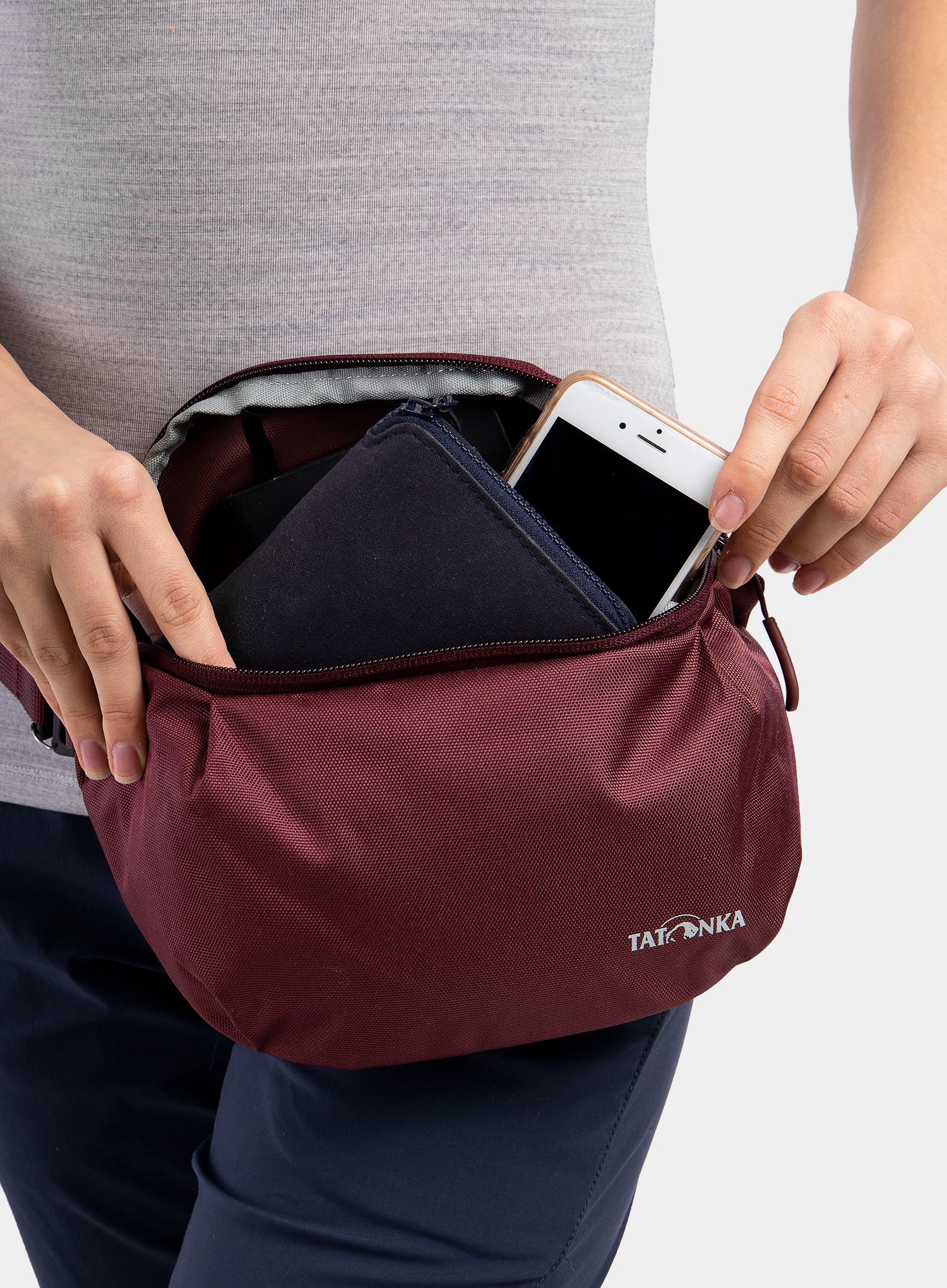 Mala taška Tatonka Hip Belt Pouch - bordeaux red
