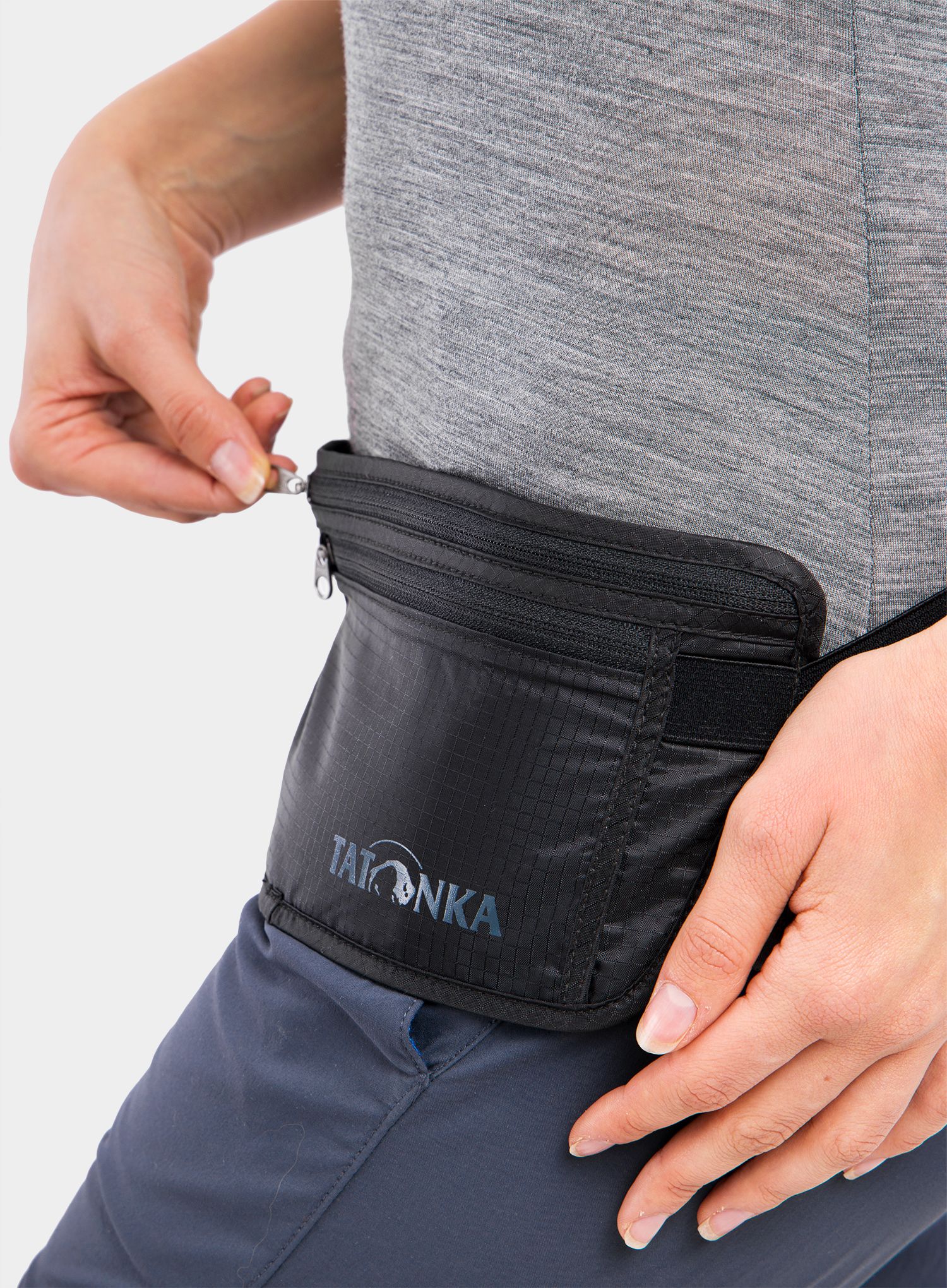 Mala taška Tatonka Skin Moneybelt Int. - black