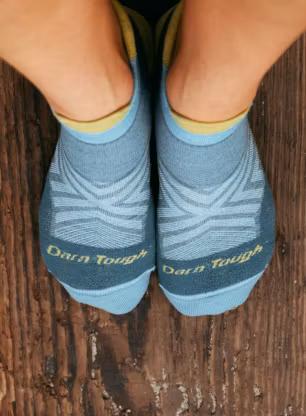 Běžecké ponožky dámské Darn Tough Run No Show Tab Ultra-Lightweight with Cushion - teal