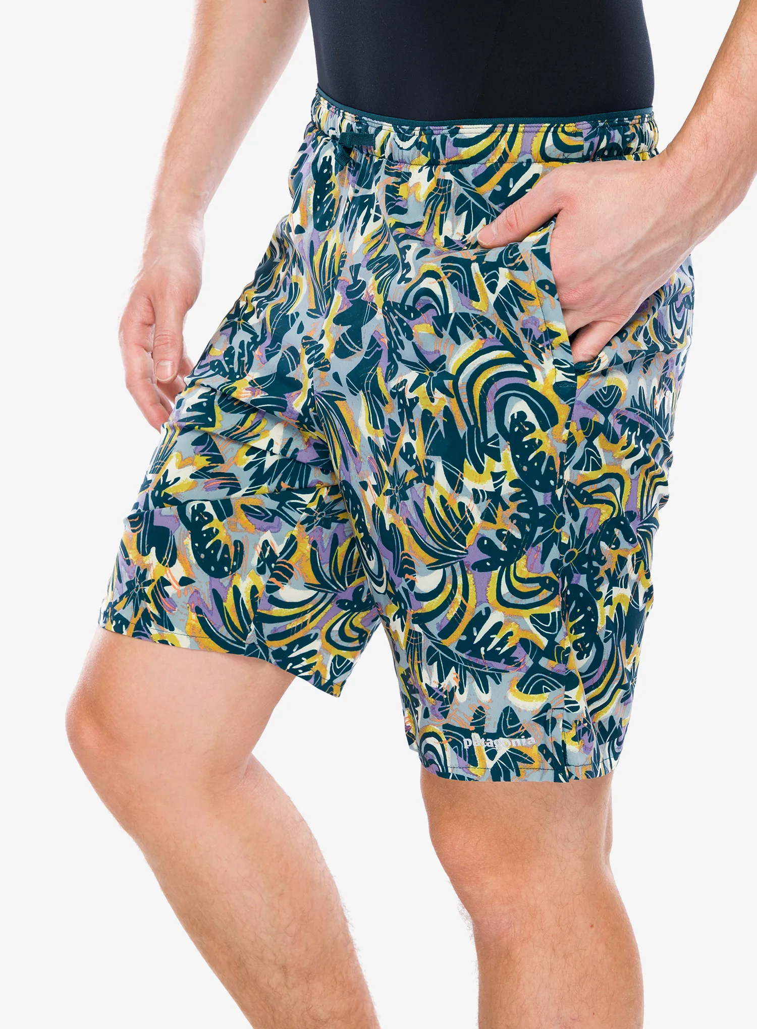 Běžecké kraťasy Patagonia Multi Trails Shorts 8in - wild botanist/thermal blue