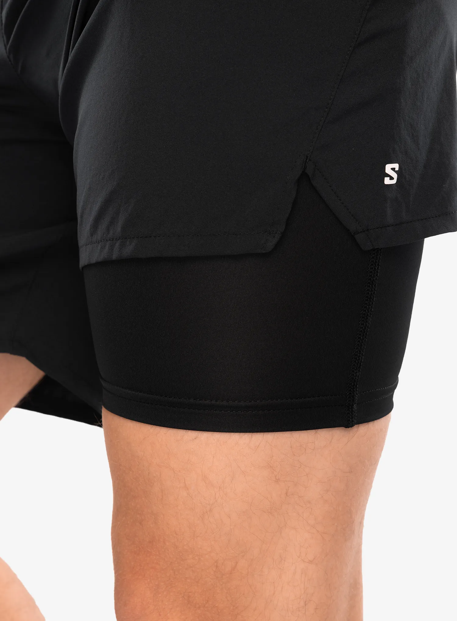 Běžecké kraťasy Salomon Shakeout Core 2in1 Shorts 7 - deep black