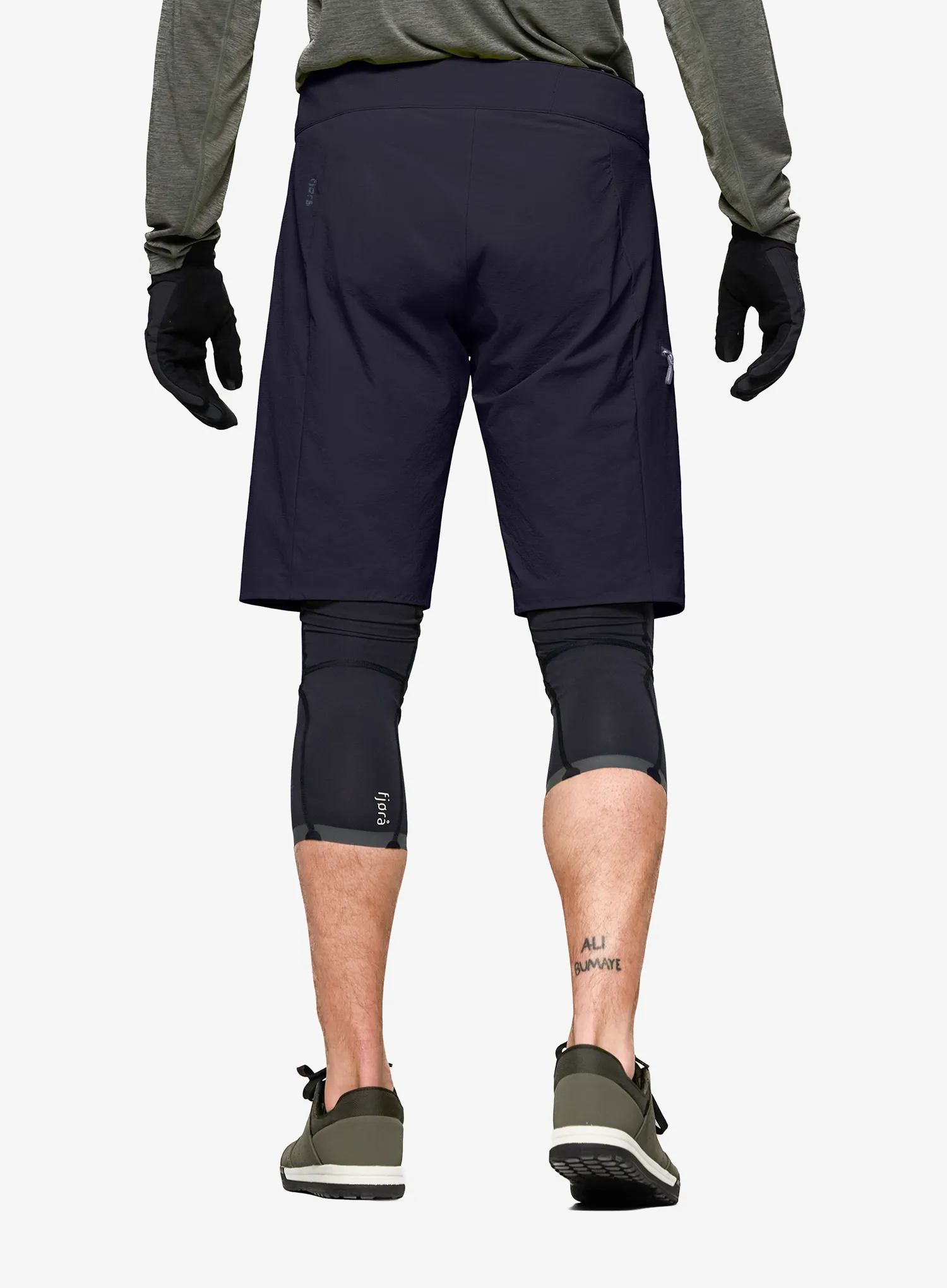 Cyklistické kraťasy Norrona Fjora Flex1 Shorts - caviar black