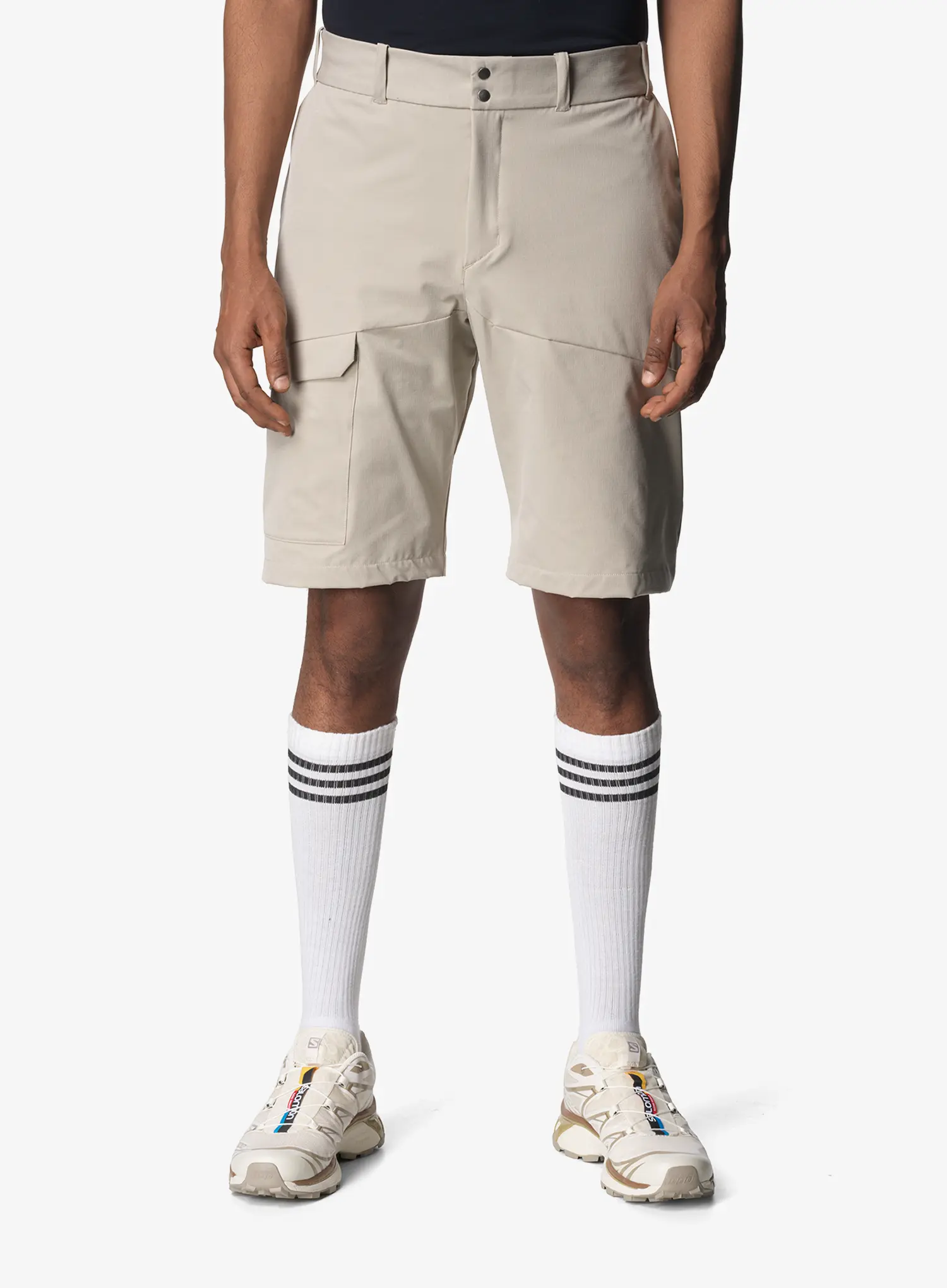 HoudiniGoShorts_sandstorm_7322710671800a.webp