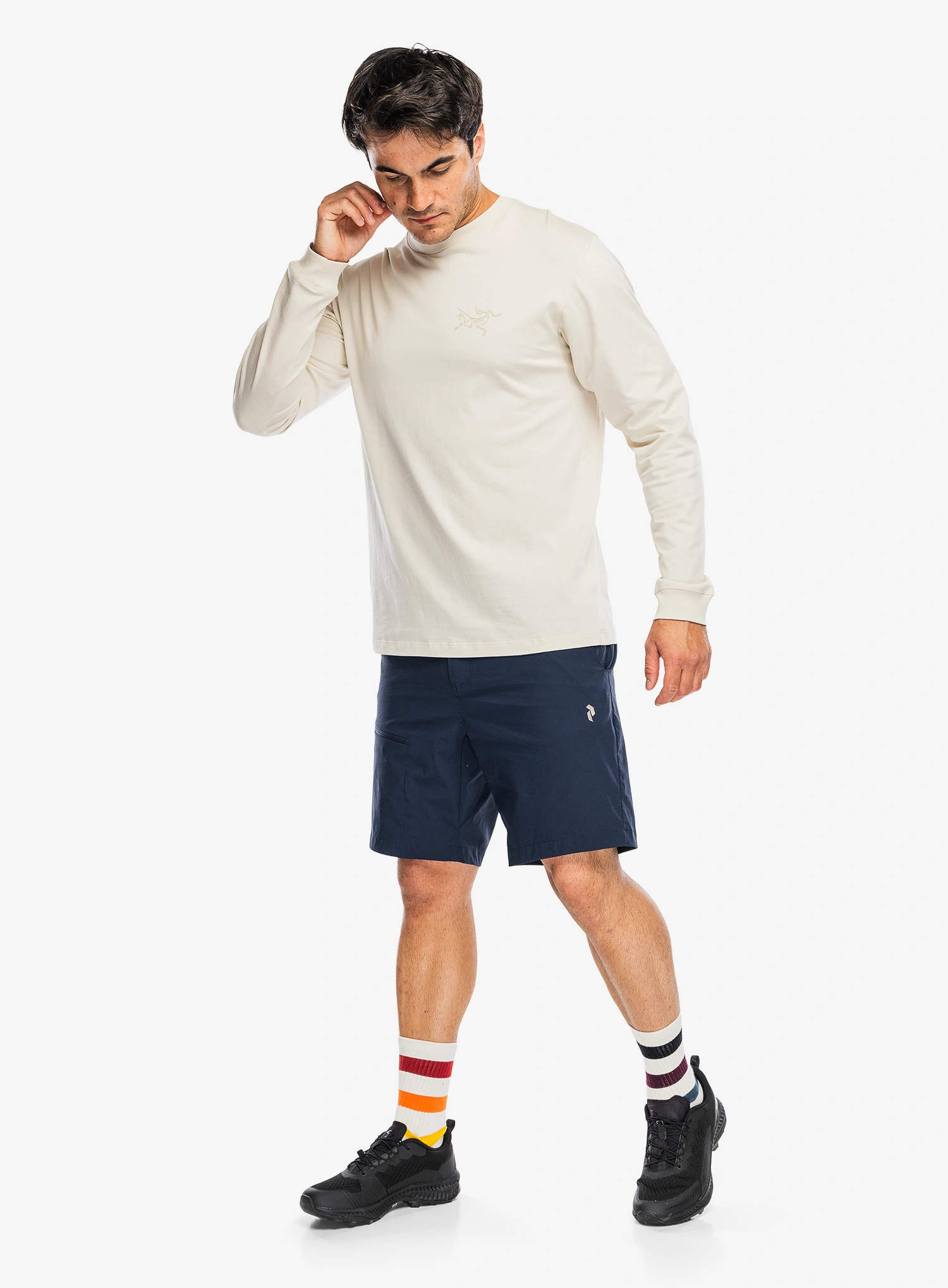 Outdoorové kraťasy Peak Performance Iconiq Shorts - blue shadow