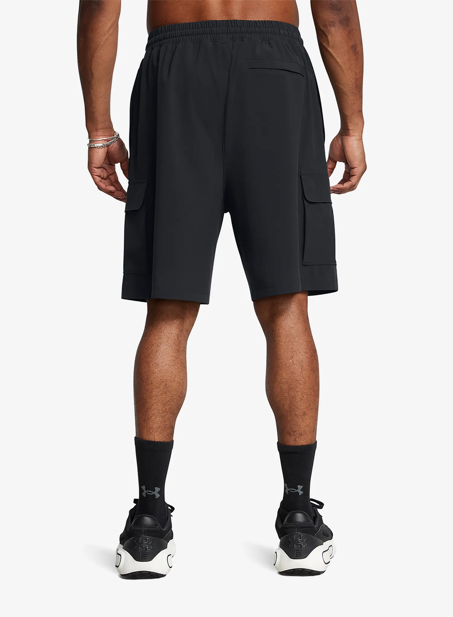 Kraťasy Under Armour Vibe Woven Cargo Short - black/white