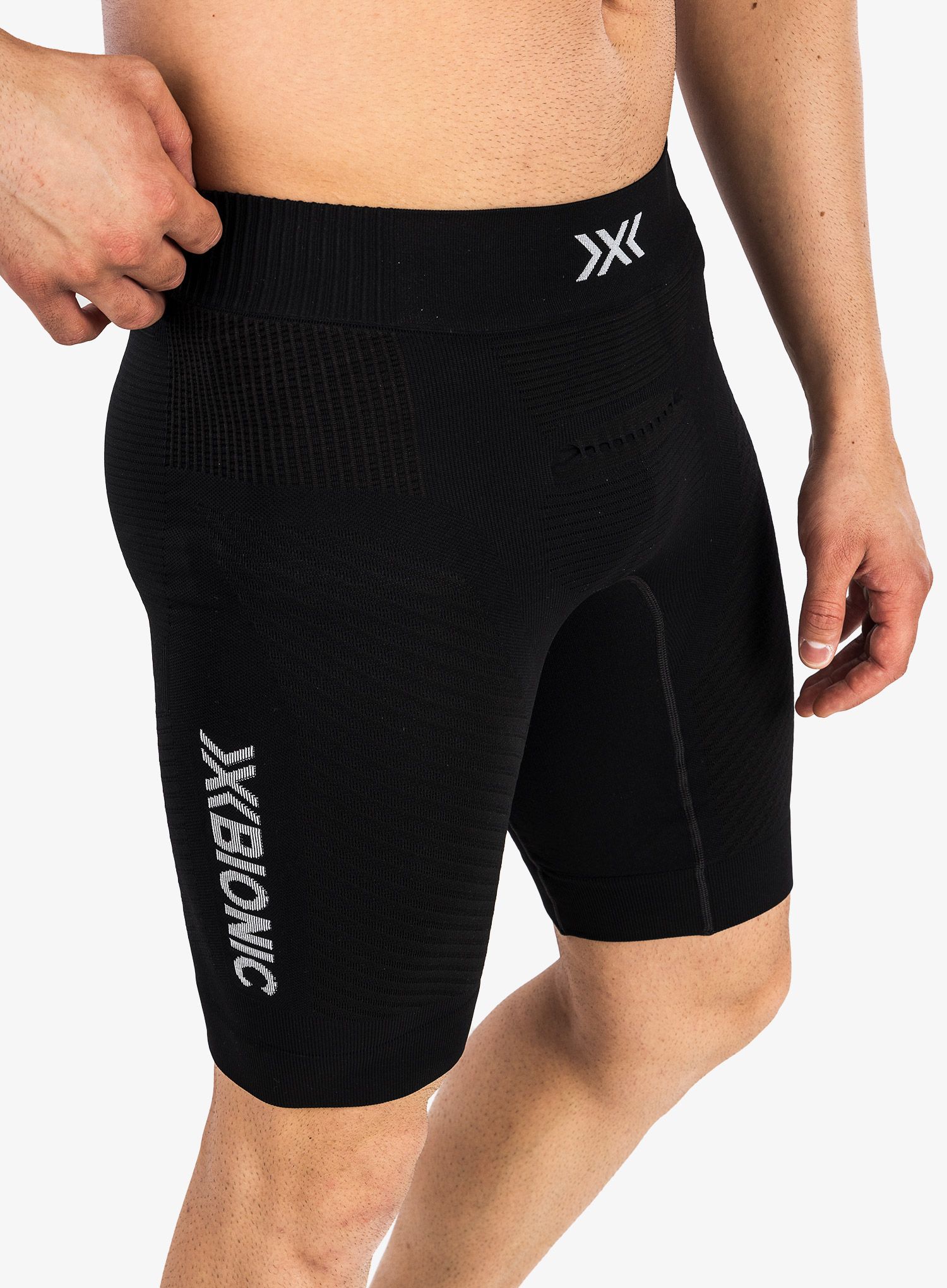 Běžecké kraťasy X-Bionic Regulator Run Speed - opal black/white