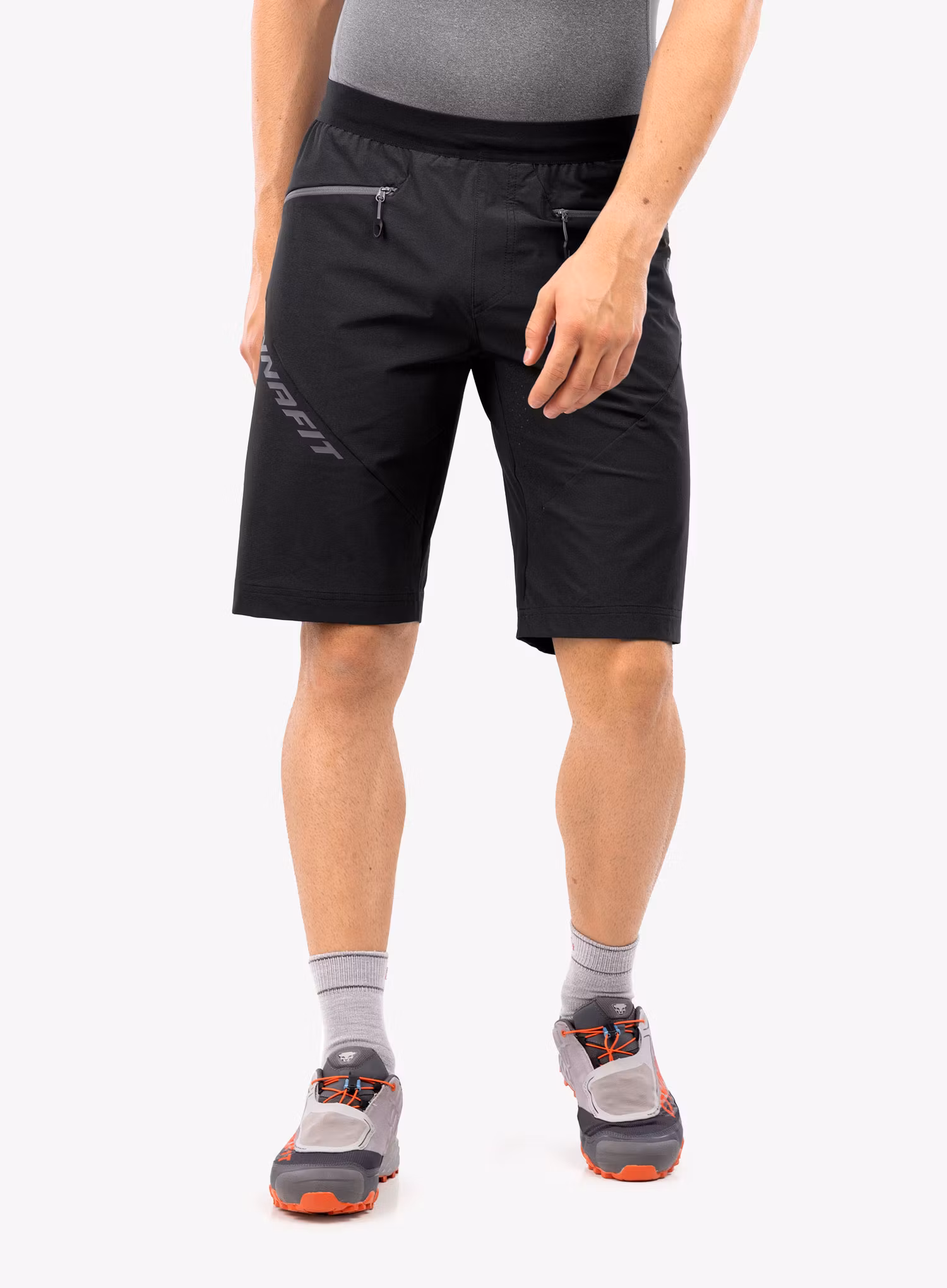 Šortky Dynafit Traverse Dynastretch Shorts - black out