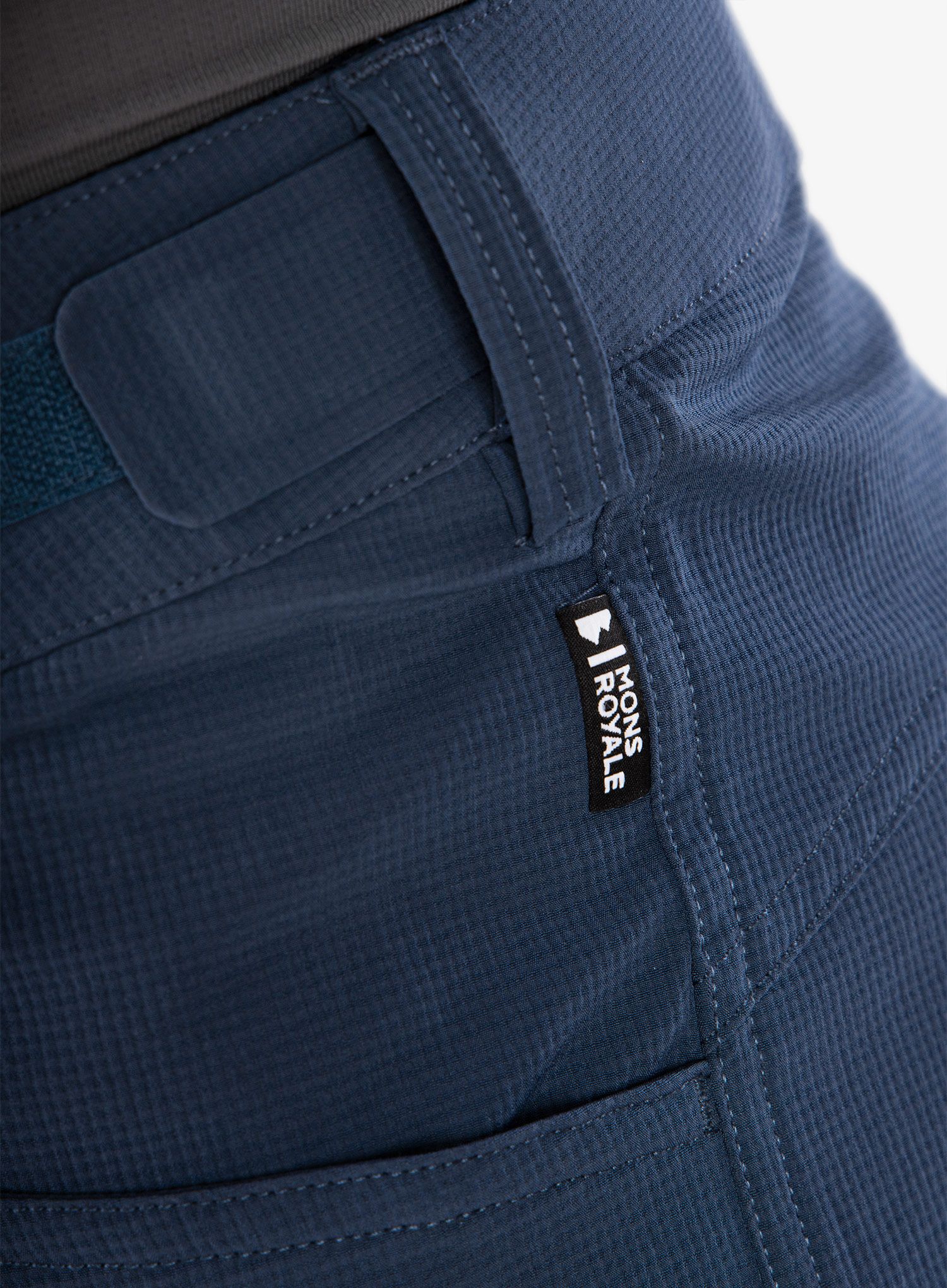 Cyklistické kraťasy Mons Royale Momentum 2.0 Bike Shorts - dark denim