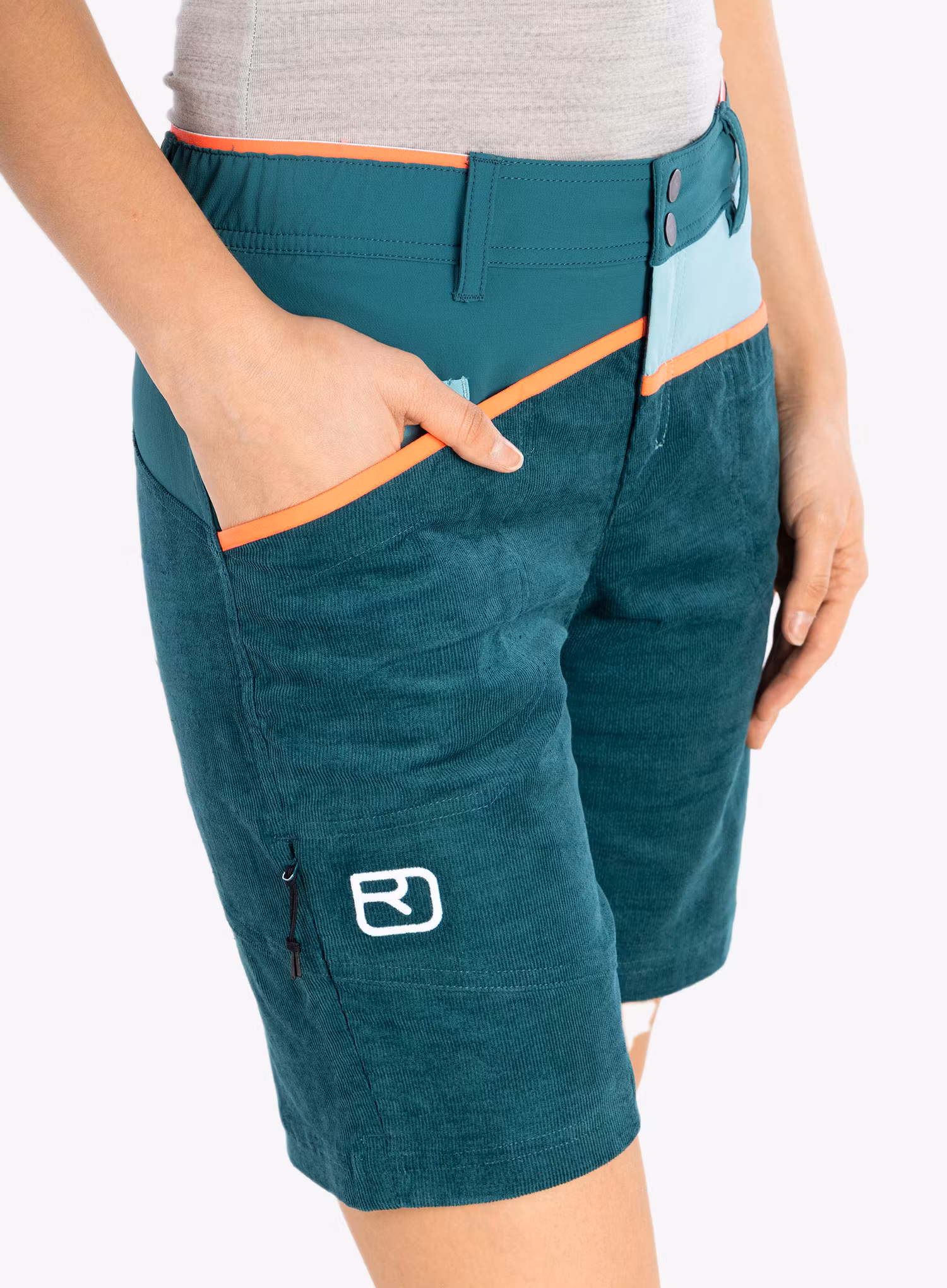 Dámské lezecké šortky Ortovox Casale Shorts - green