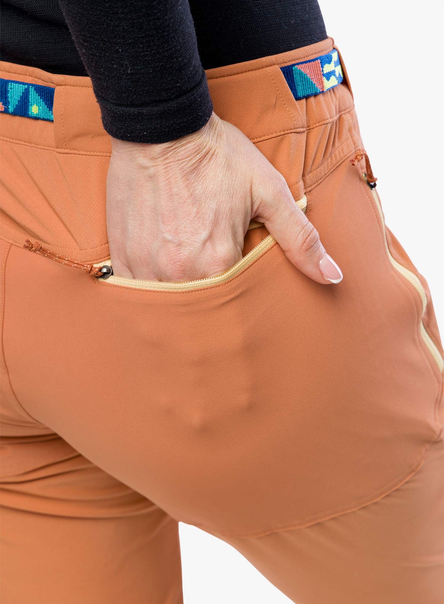Kalhoty na hory dámské Patagonia Altvia Alpine Pants - sienna clay