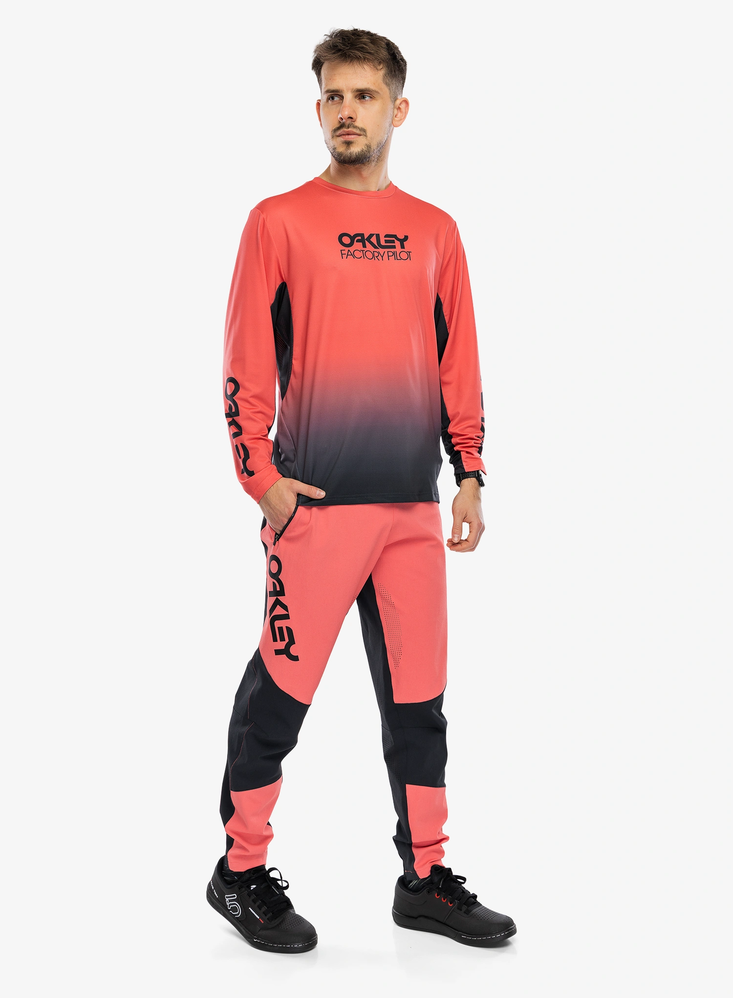 Cyklistické kalhoty Oakley Maven Scrub Pant - paloma