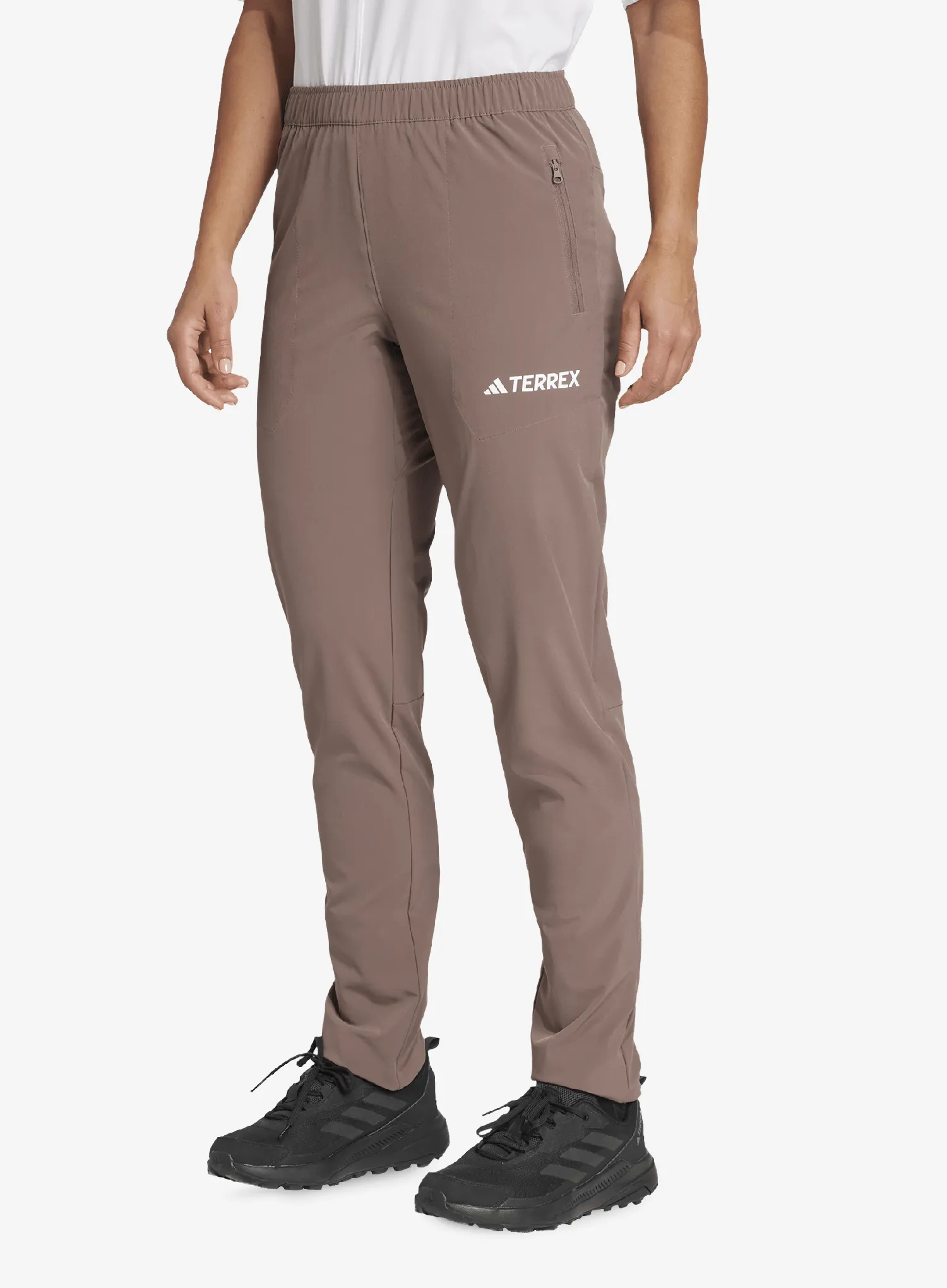 qweadidasTERREXMultiEssentialsPantsearthstrata4068801901076b.webp