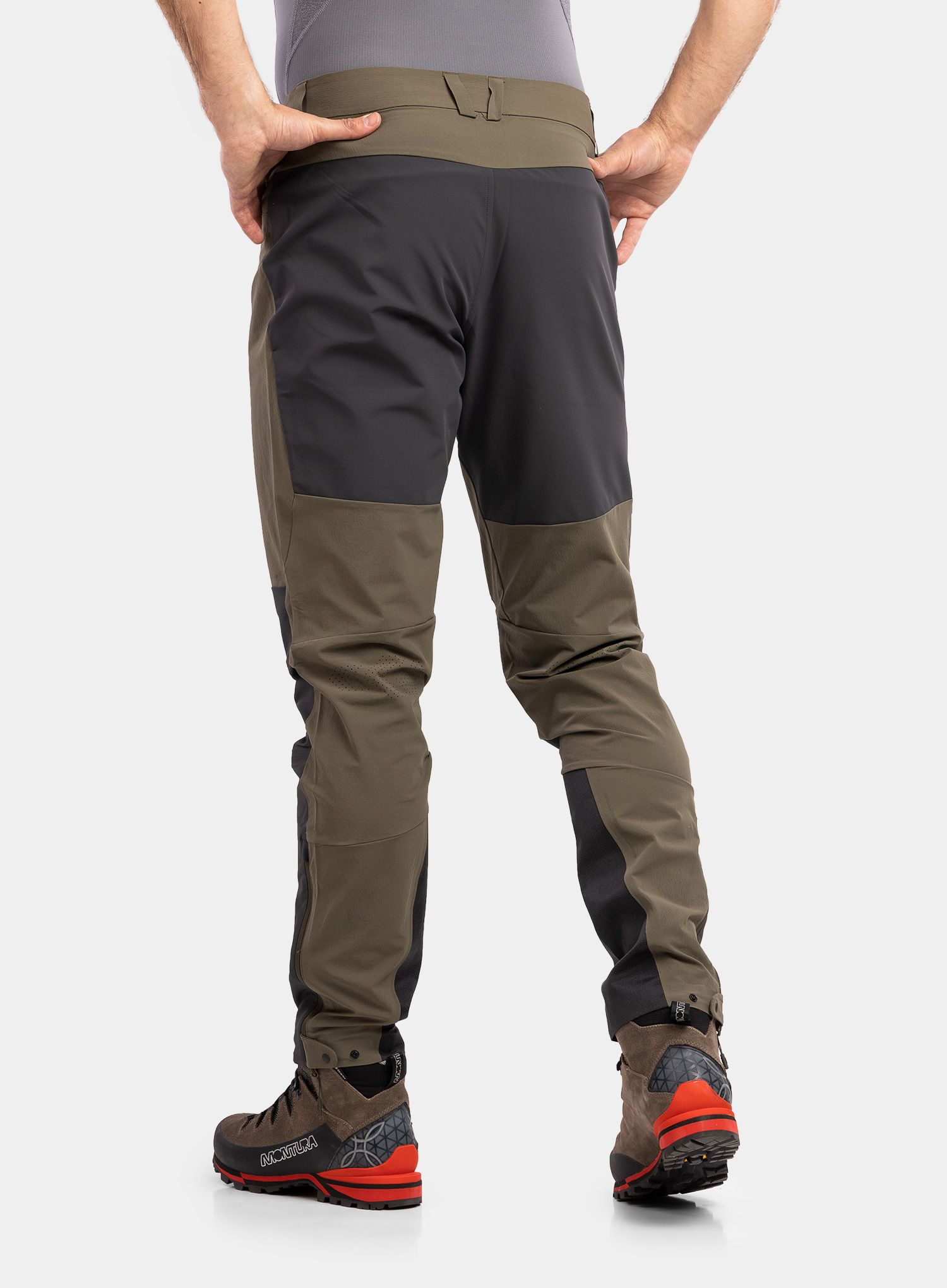 Trekové kalhoty BlackYak Aceh Pants - ivy green