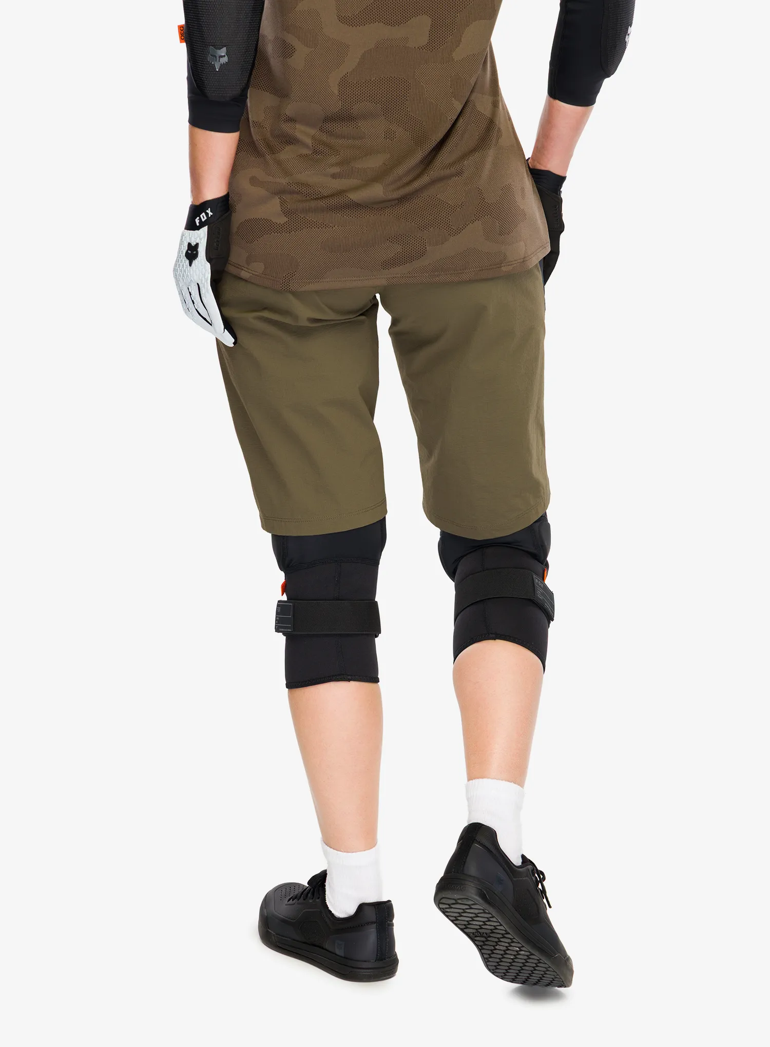 Cyklokraťasy dámské Fox Ranger Short - military