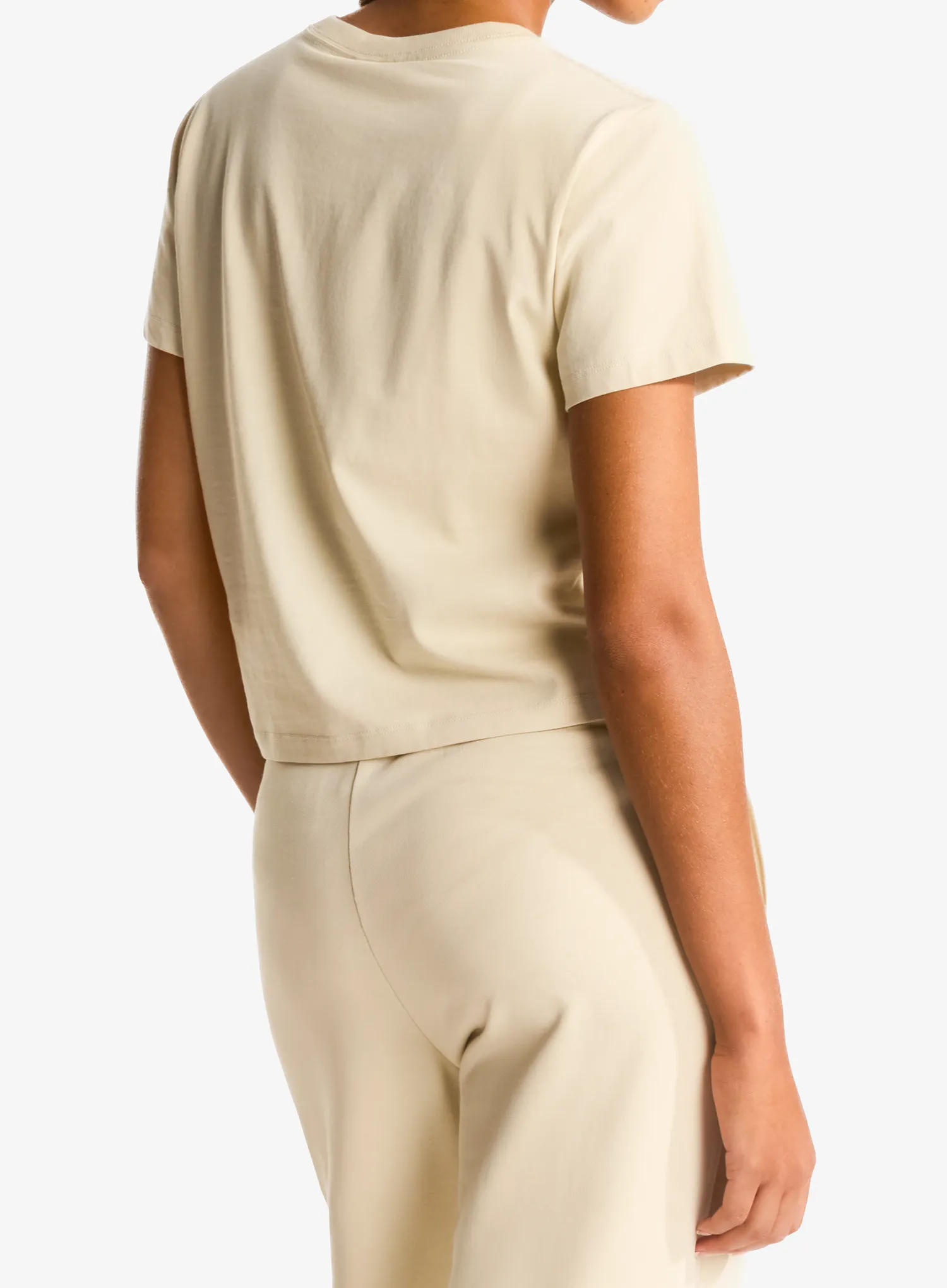 Dámské tričko The North Face Essential Regular SS Cutie Tee - desert stone