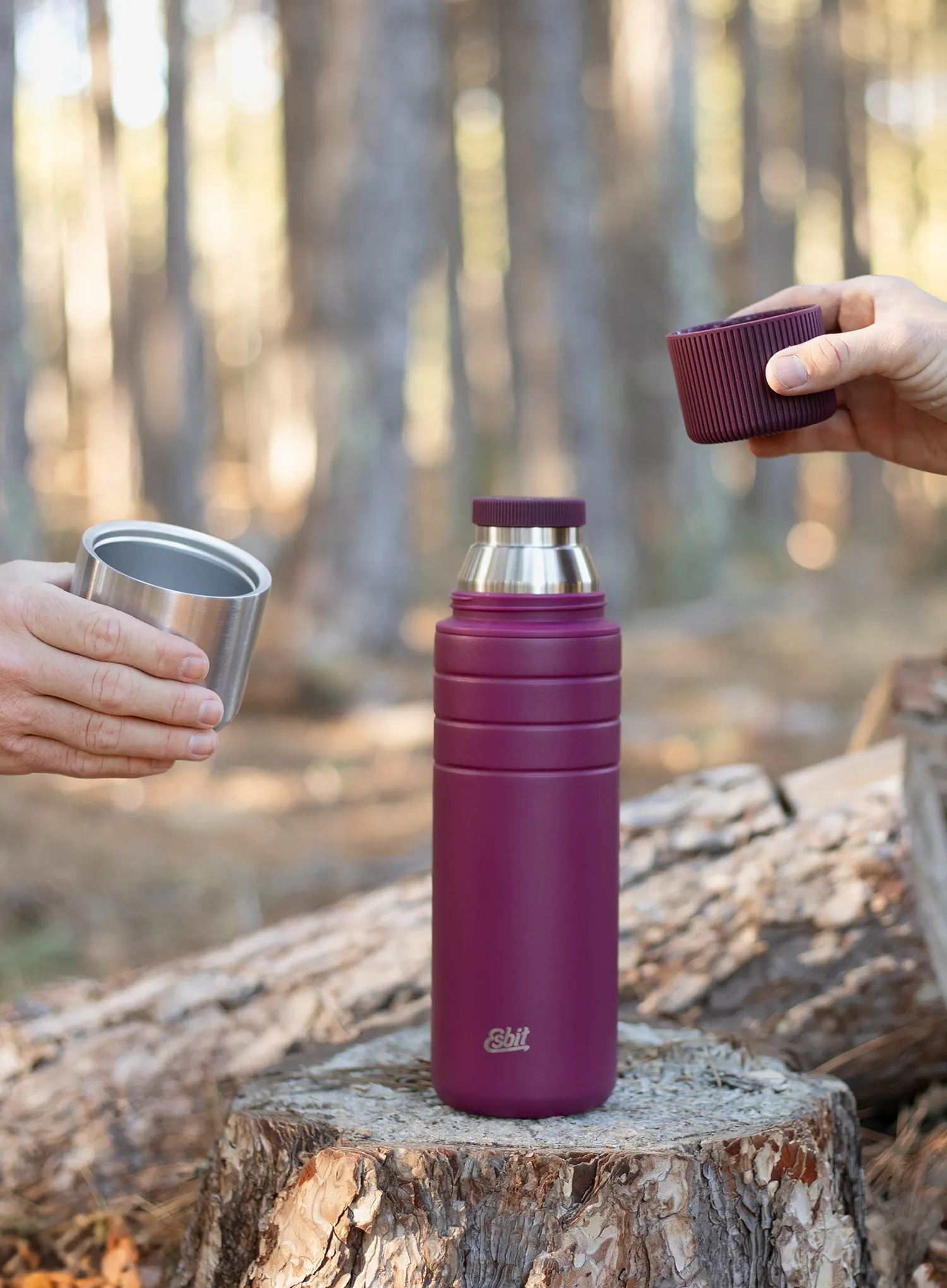 Termoska Esbit Majoris Vaccum Flask 1L - berry