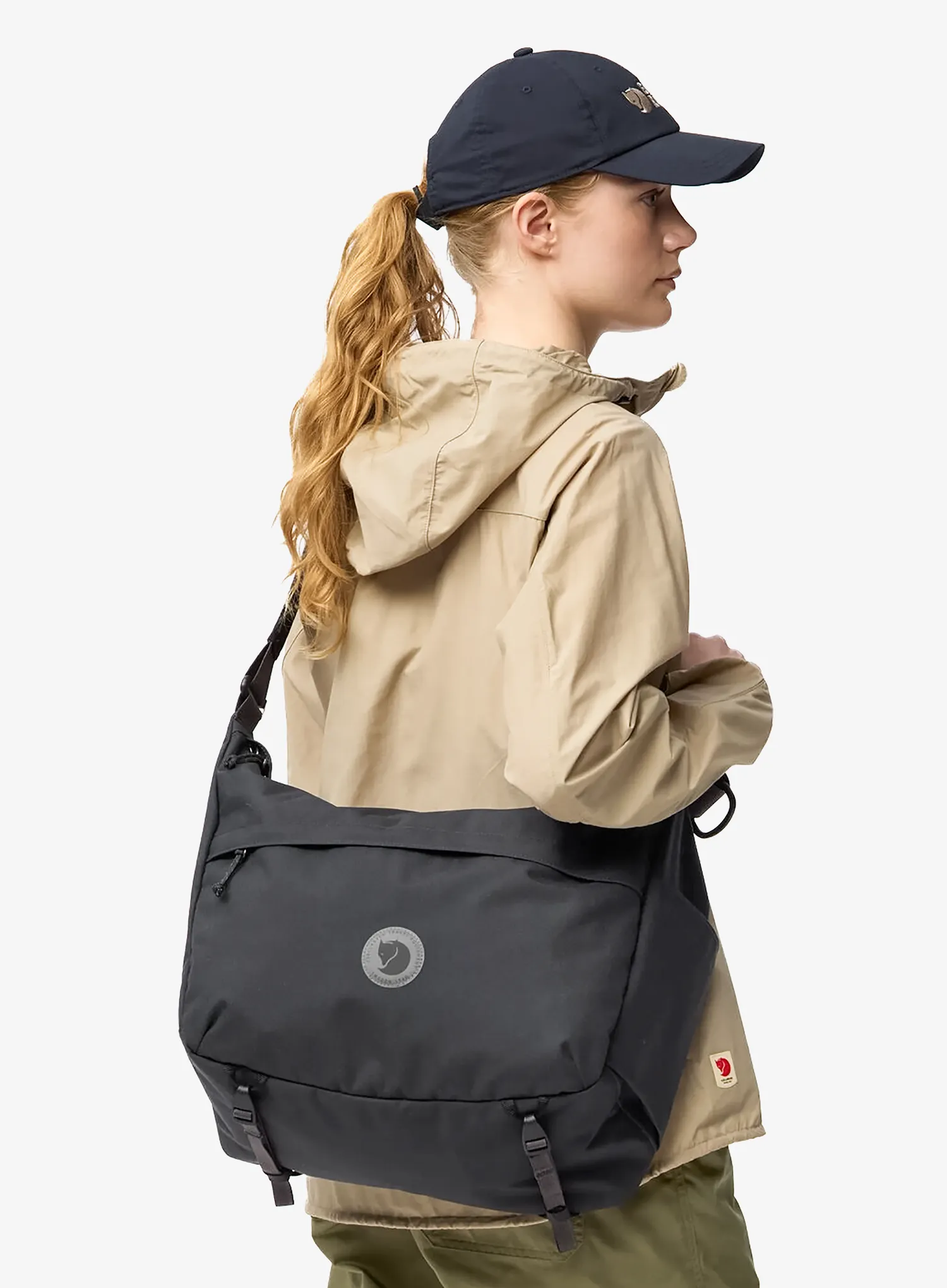 Taška Fjallraven Farden Crossbody - coal black