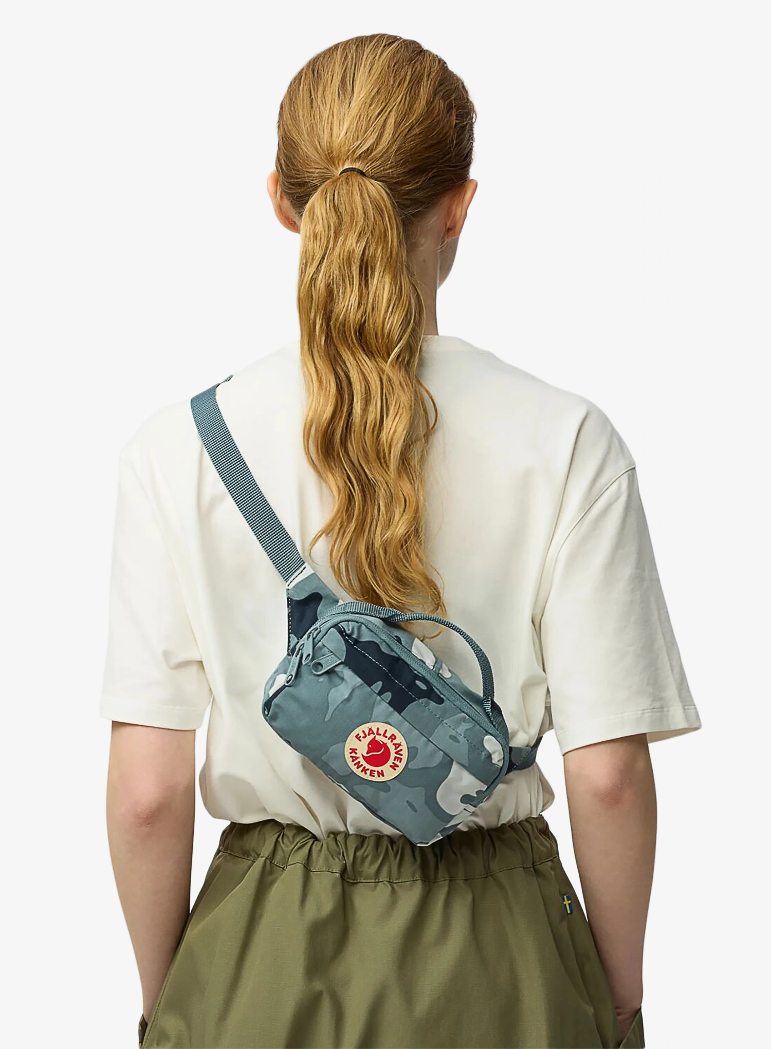Ledvinka Fjallraven Kanken Graphics Hip Pack - nimbus blue/hidden animals