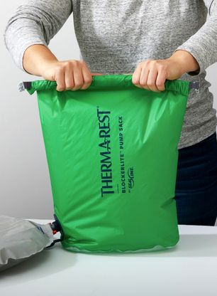 Taška s čerpadlem Therm a Rest BlockerLite Pump Sack